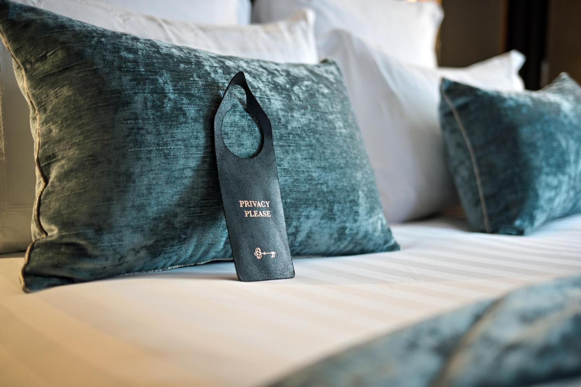 Hotel The One Alma