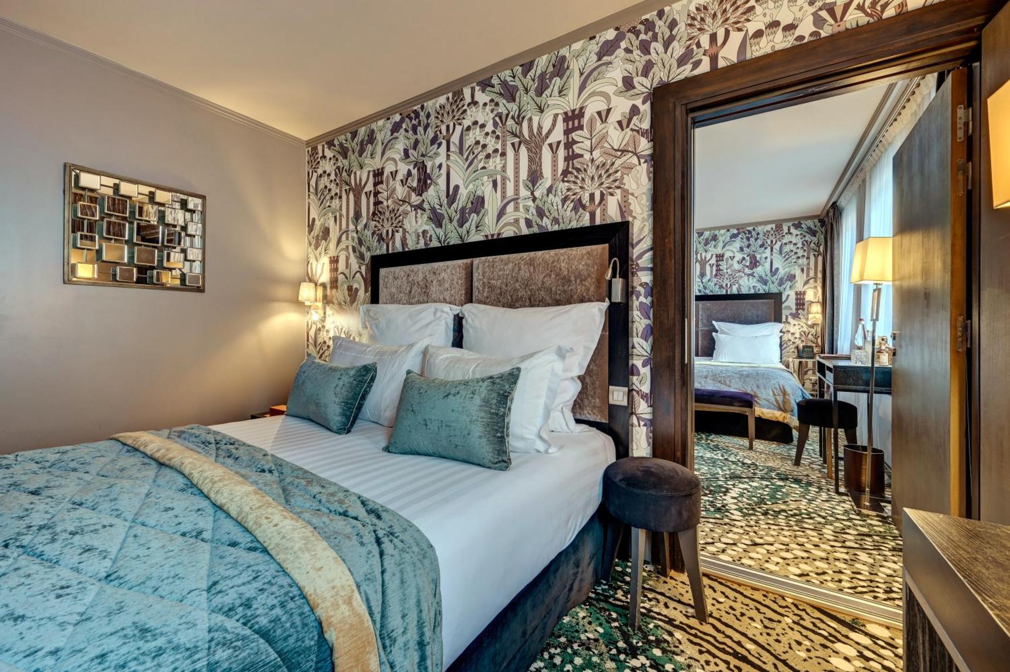 The One Alma Paris