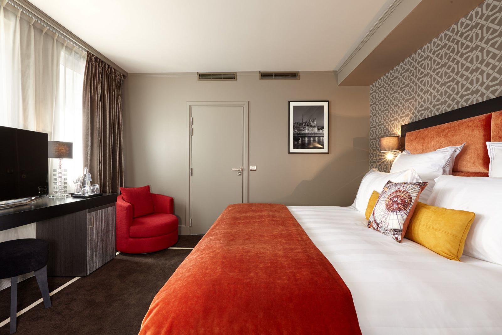 Hotel The One Alma Paris